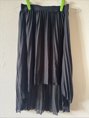 Philosophy - Black Pleated High-Low Skirt - Size XS